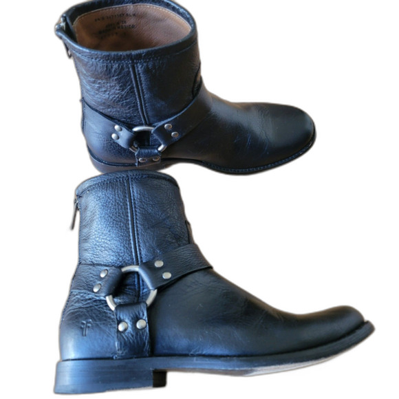 Frye Women's Back Zip Leather Booties Size 6.5 Western, Boho - Picture 4 of 10